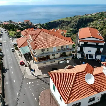 Sunset Star With Sea View * Calheta (Madeira)
