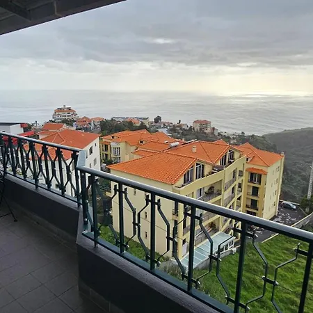 Sunset Star With Sea View * Calheta (Madeira)