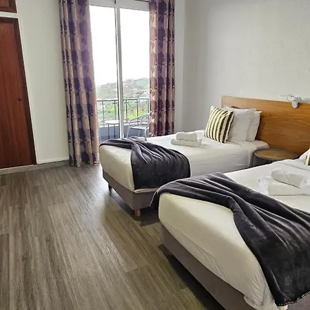 Sunset Star With Sea View * Calheta (Madeira)