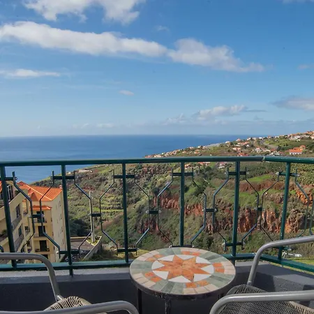 Sunset Star With Sea View Apartament Calheta (Madeira)
